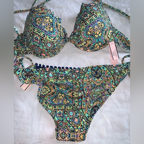 NWT VS Swim Bikini sz 34C top Medium bottom - Picture 2 of 8